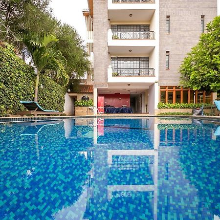 Meltonia Luxury Suites Ναϊρόμπι Εξωτερικό φωτογραφία