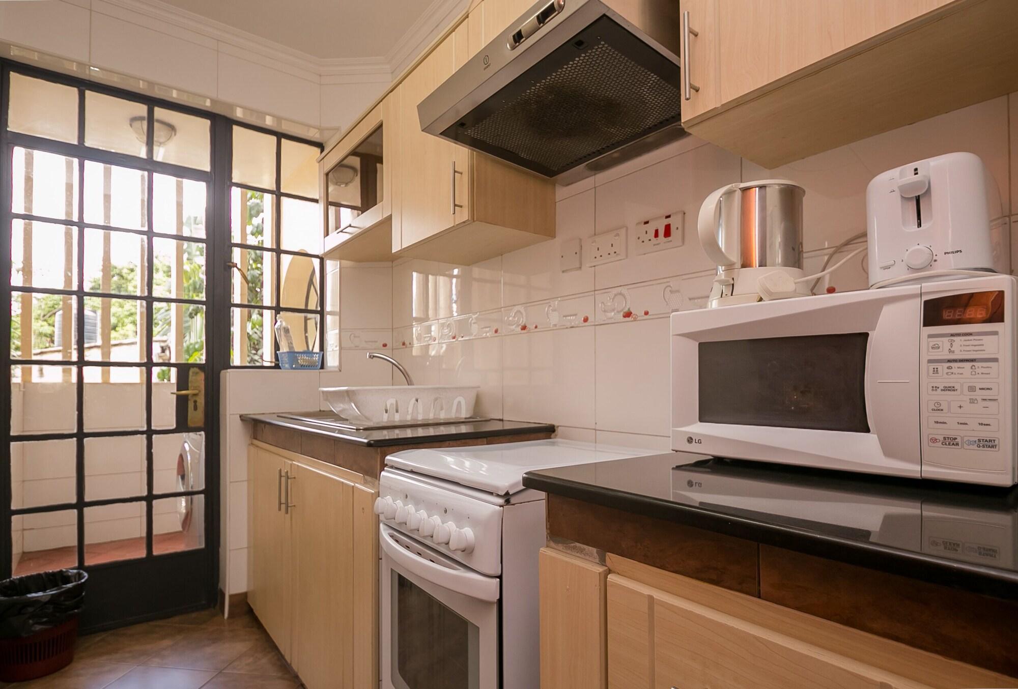 Meltonia Luxury Suites Ναϊρόμπι Εξωτερικό φωτογραφία