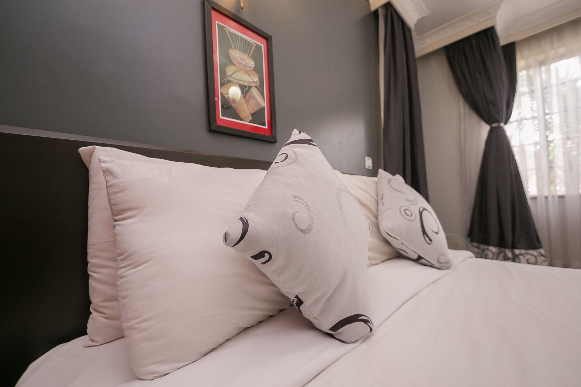 Meltonia Luxury Suites Ναϊρόμπι Εξωτερικό φωτογραφία