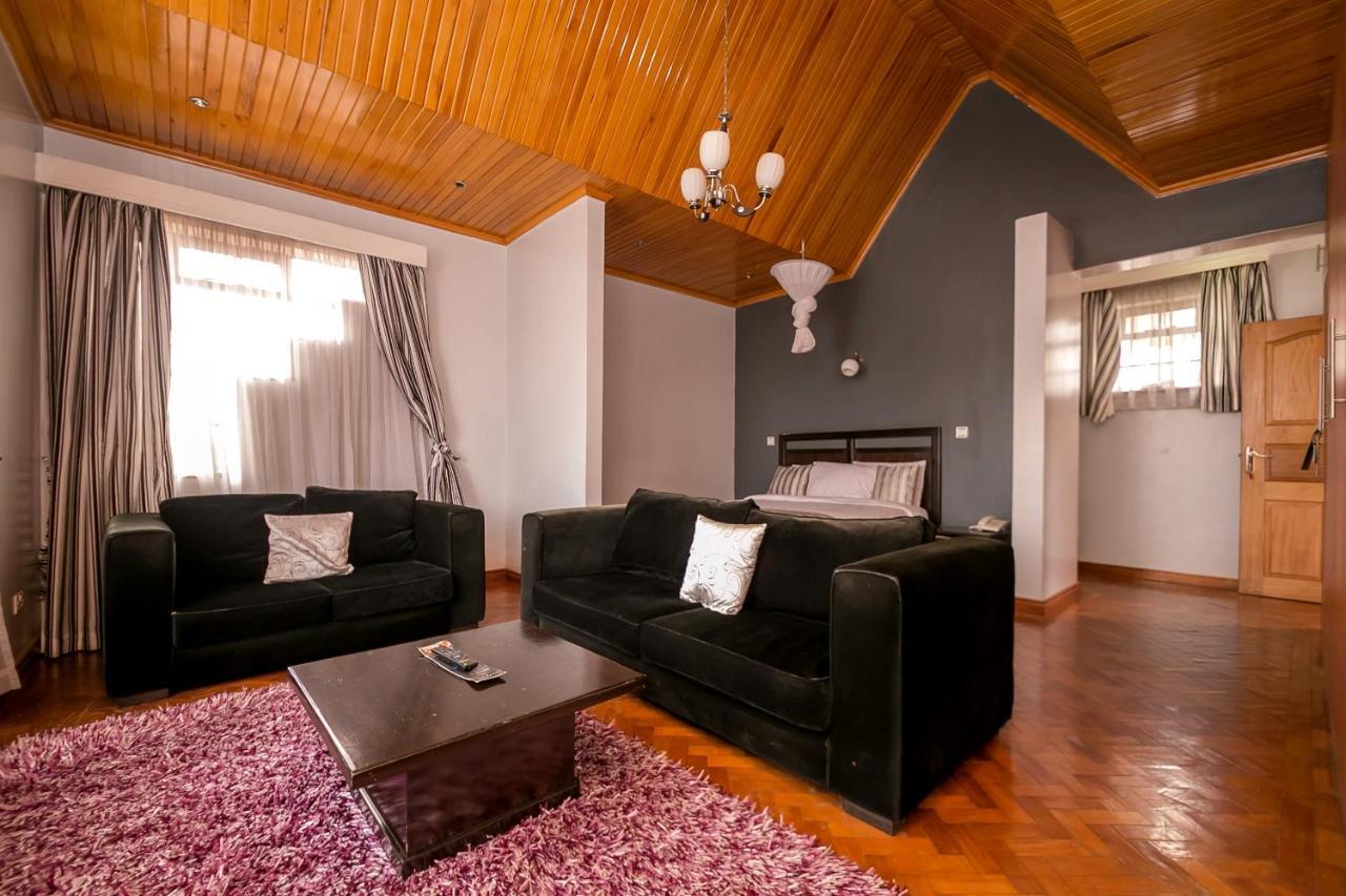 Meltonia Luxury Suites Ναϊρόμπι Εξωτερικό φωτογραφία