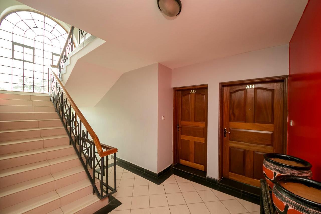 Meltonia Luxury Suites Ναϊρόμπι Εξωτερικό φωτογραφία